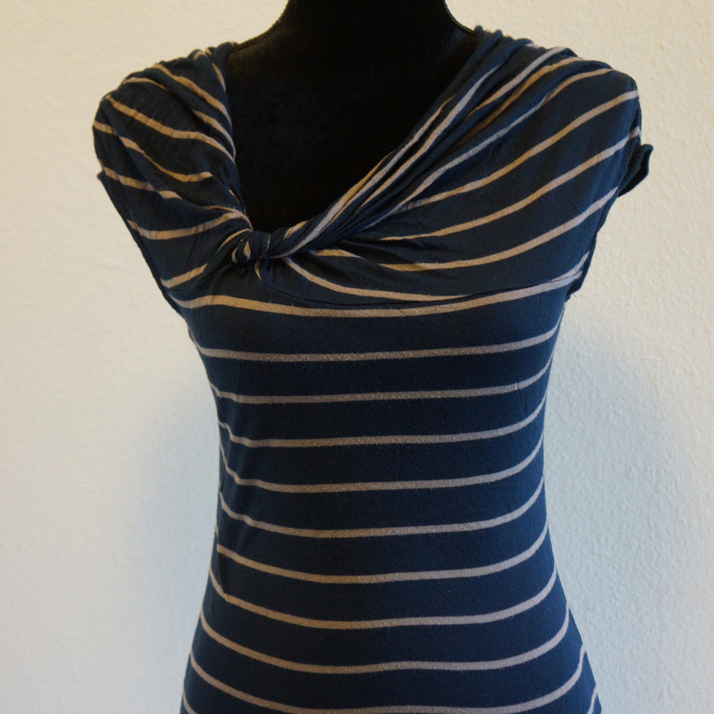 Stripped cowl necked, jersey fabric blouse M